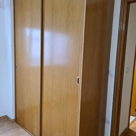 Habitacion Con Bano Privado- En Casa Familiar Beatriz Valencia Exteriör bild