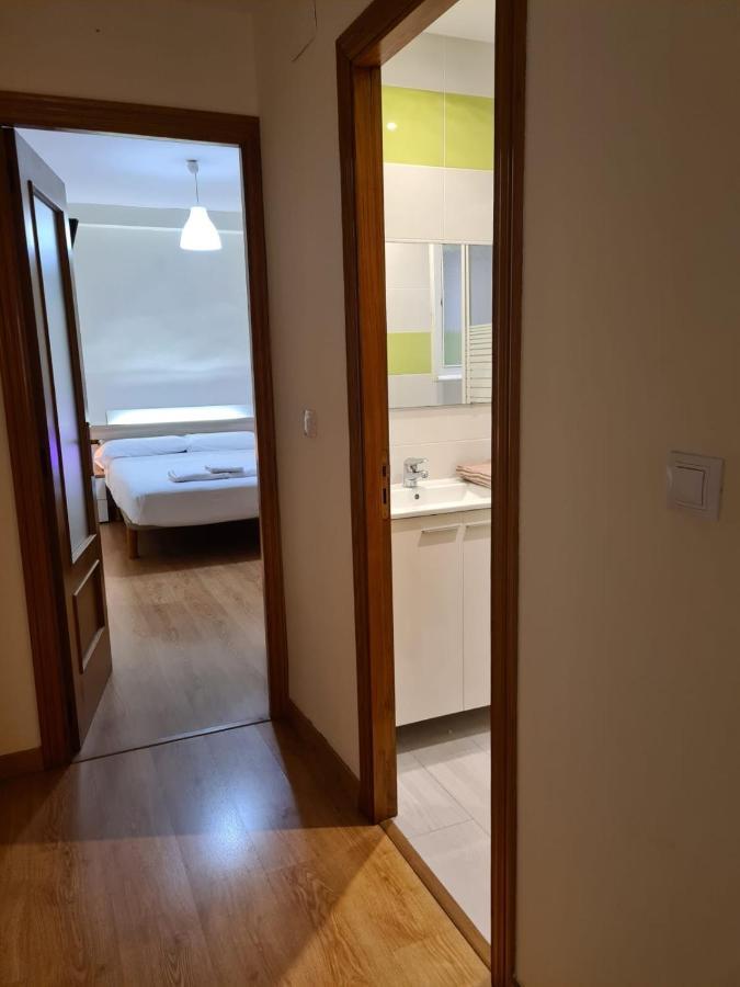 Habitacion Con Bano Privado- En Casa Familiar Beatriz Valencia Exteriör bild