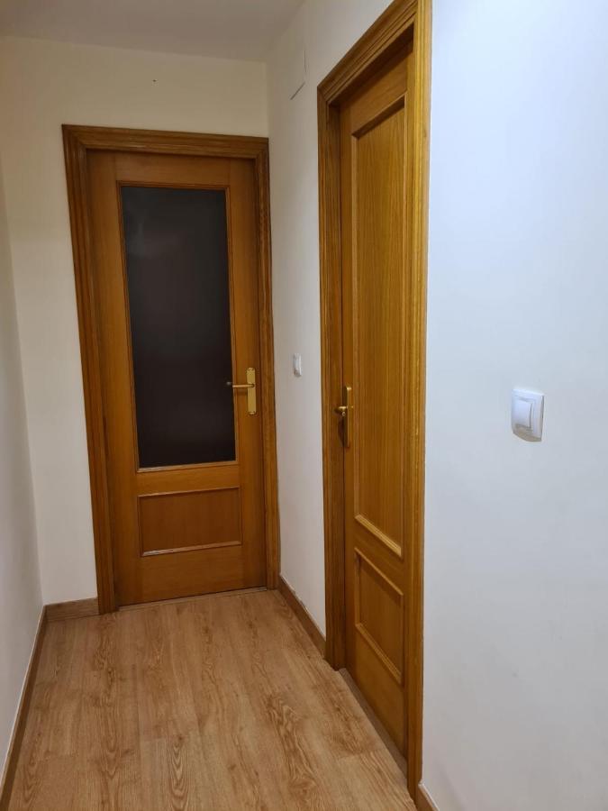 Habitacion Con Bano Privado- En Casa Familiar Beatriz Valencia Exteriör bild